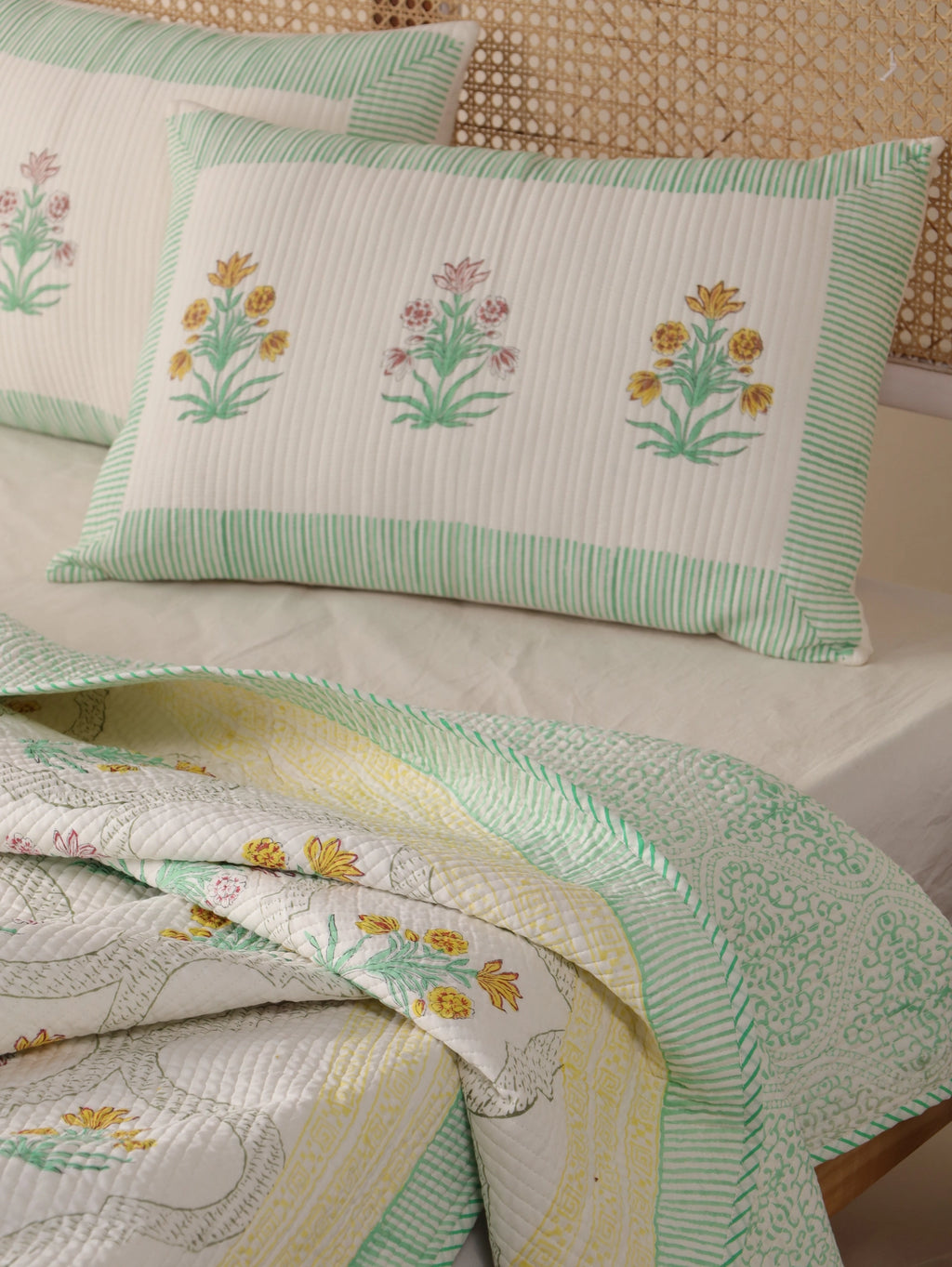 Handmade Floral Printed Quilt Bed Cover, Cotton Quilted Throw blanket Hand Block Print Cotton Cozy Comforter Bed decor - Image 5