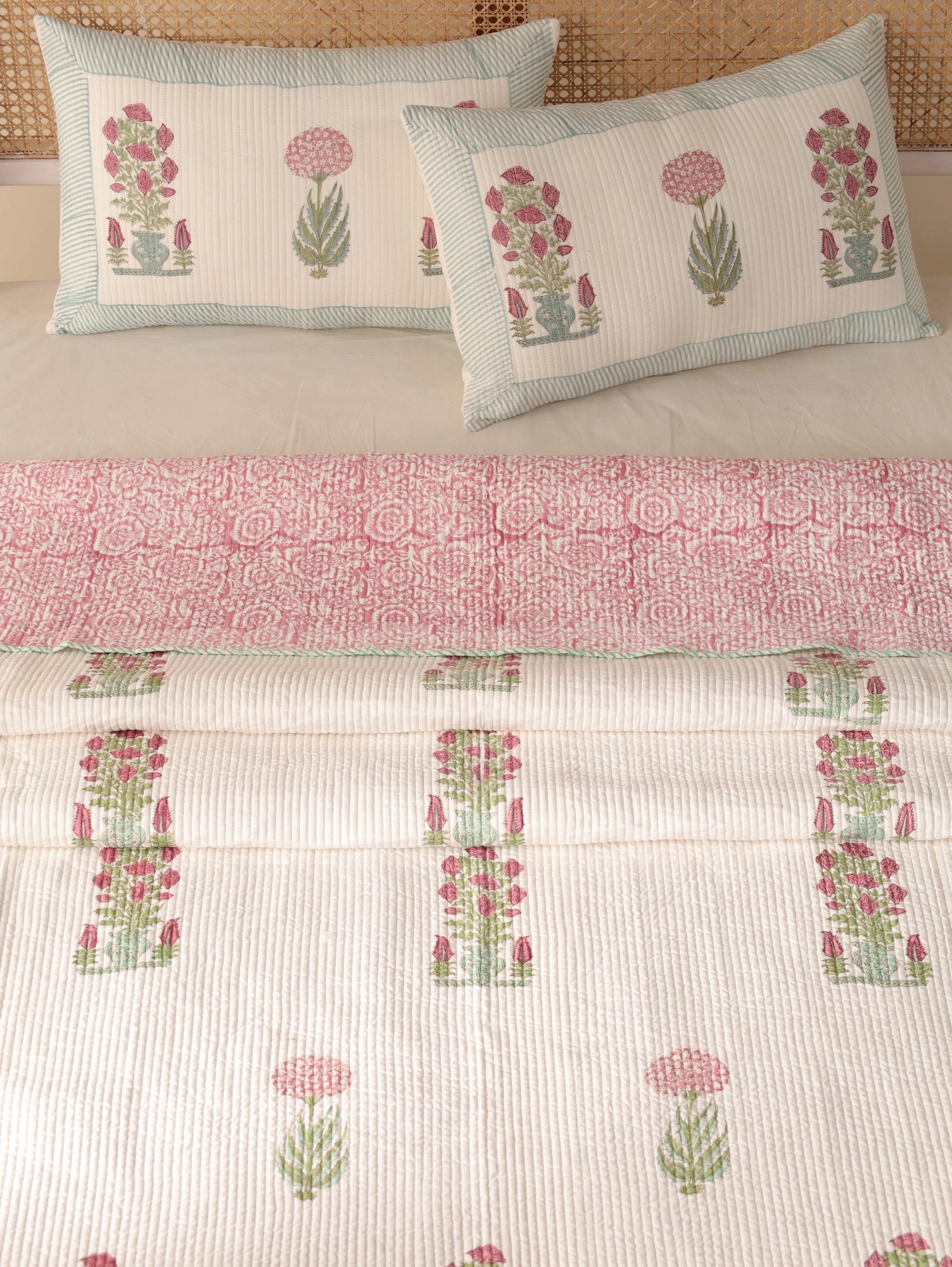 Indian Quilt Bedspread handmade block print quilt, Reversible Quilted Blanket Throw, Winter Warm Quilt, Queen Floral Print - Image 5