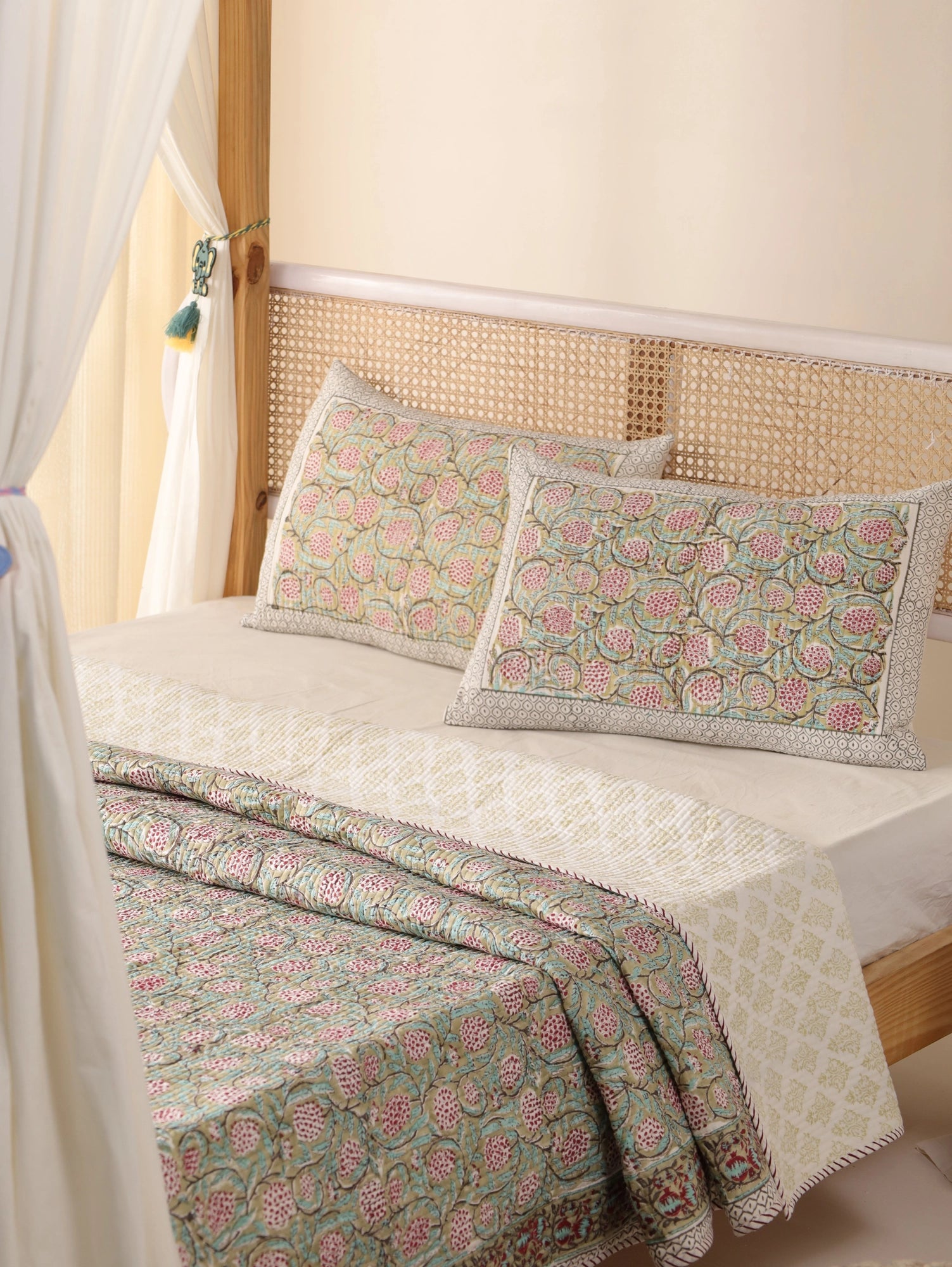 Jaipuri Print Handmade Floral Quilt Bedspread, Cotton Quilted Hand Block Print Cotton Cozy Indian Comforter All Season Quilt - Image 3
