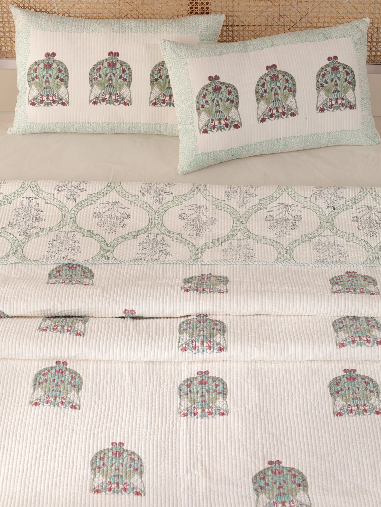 Mugal Print Cotton Soft Quilt Blanket King bed Size Cover up Quilt Blanket Throw Big Size Quilt Very Soft Natural Quilt Next day Dispatch Secondary image