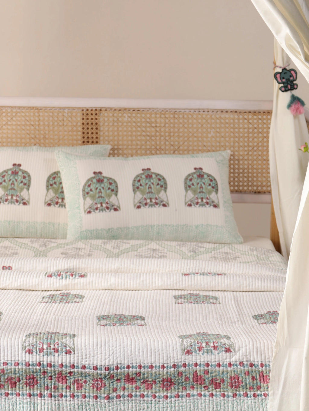 Mugal Print Cotton Soft Quilt Blanket King bed Size Cover up Quilt Blanket Throw Big Size Quilt Very Soft Natural Quilt Next day Dispatch - Image 4