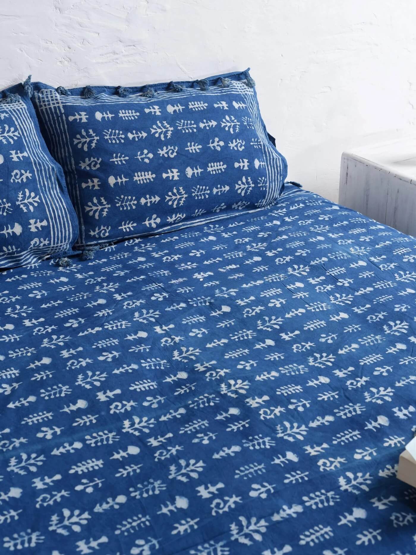 Designer Block Printed Bedsheet and Pillow Set Secondary image