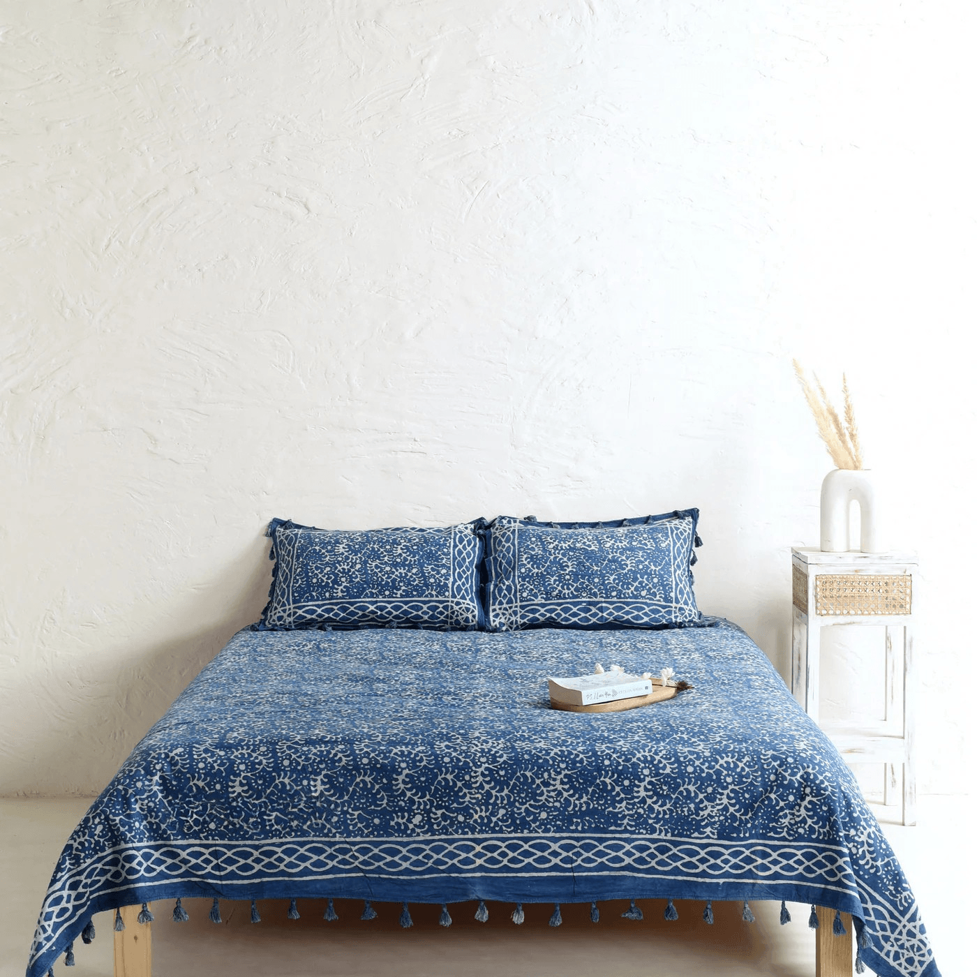 Ethnic Floral Block Printed Bedsheet and Pillow Set Main image