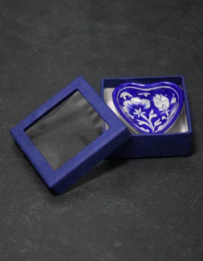 Handmade Heart-Shaped Blue Pottery Plate Set with Gift Box