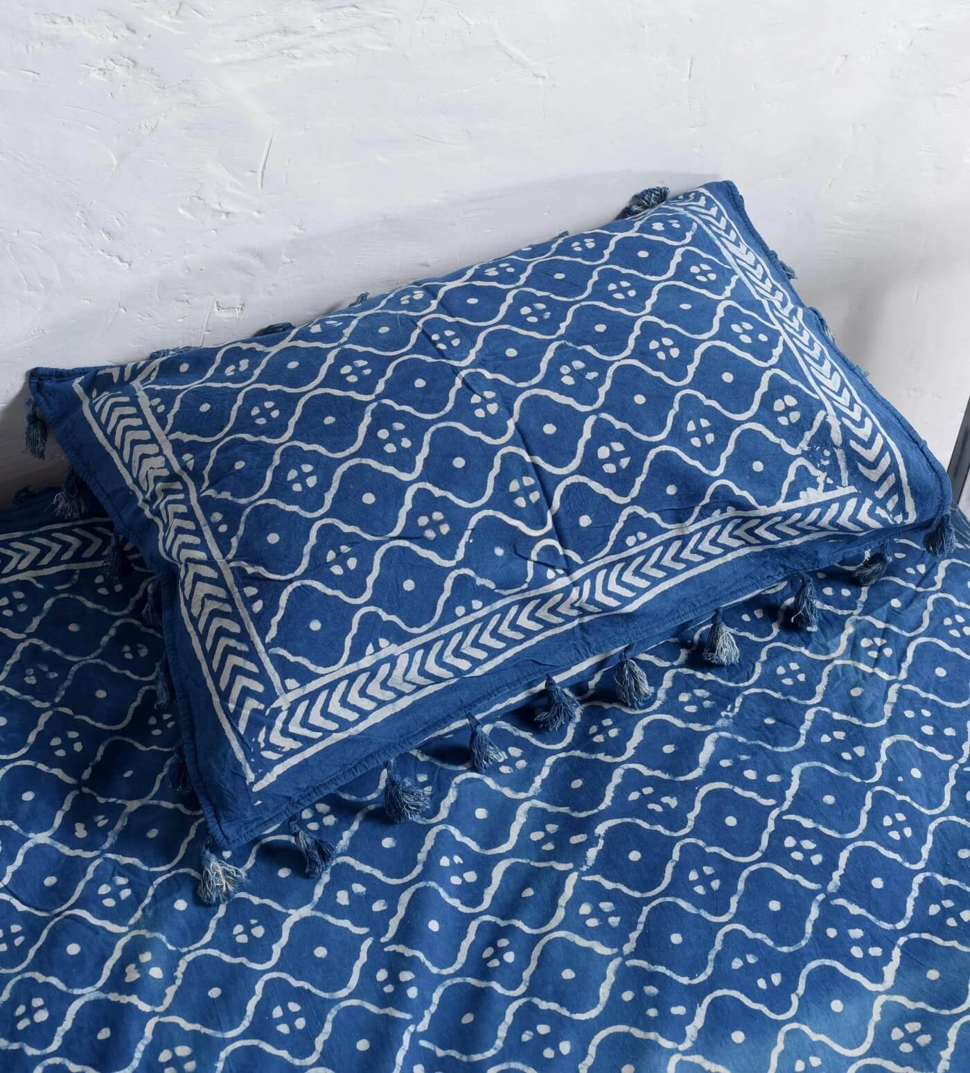 Handmade Reversible Block Printed Bedsheet and Pillow Set Secondary image
