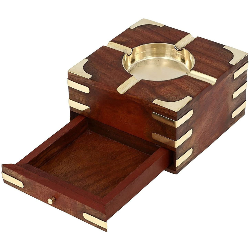 Ashtray With Cigarette Storage Case Secondary image