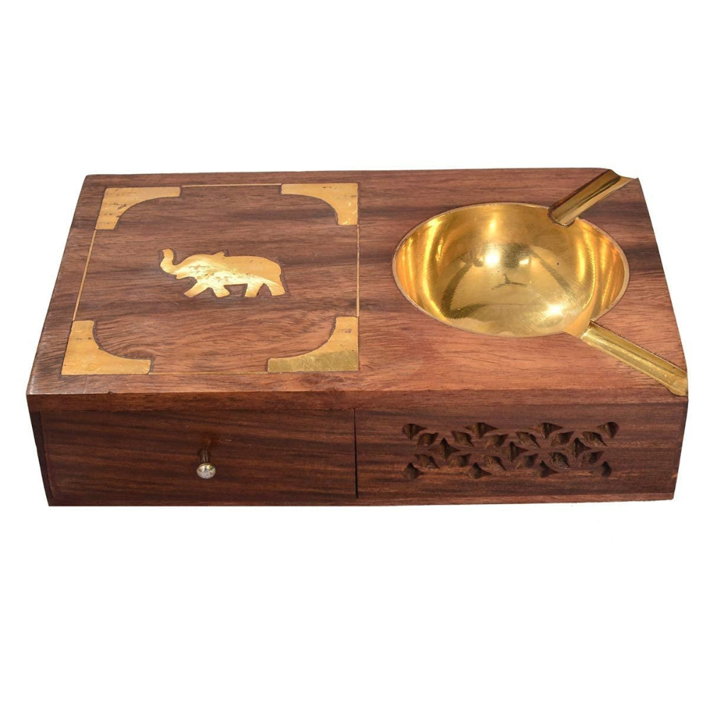 Wooden Ashtray With Lid Secondary image