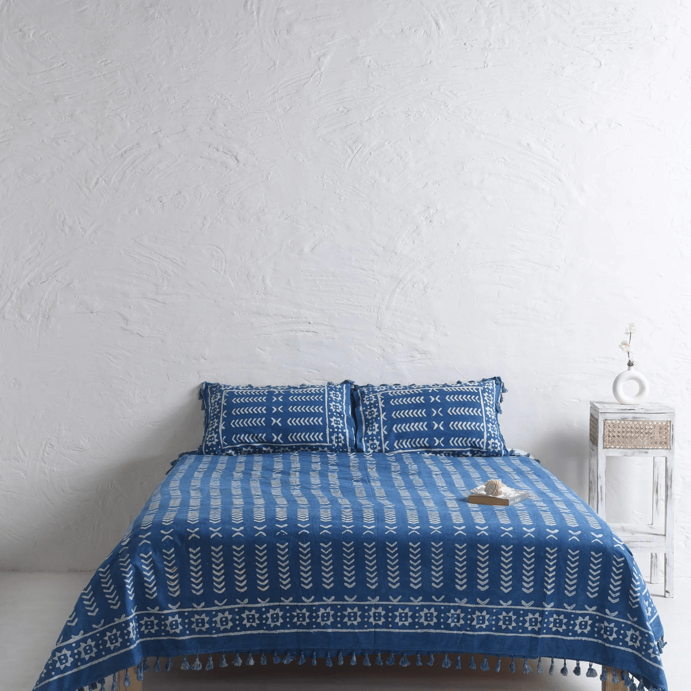 Indigo Stone Washed Block Printed Bedsheet and Pillow Set Main image
