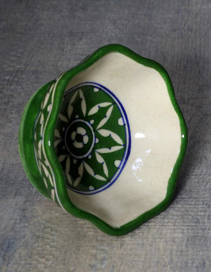 Lattice Blue Pottery Bowl Secondary image