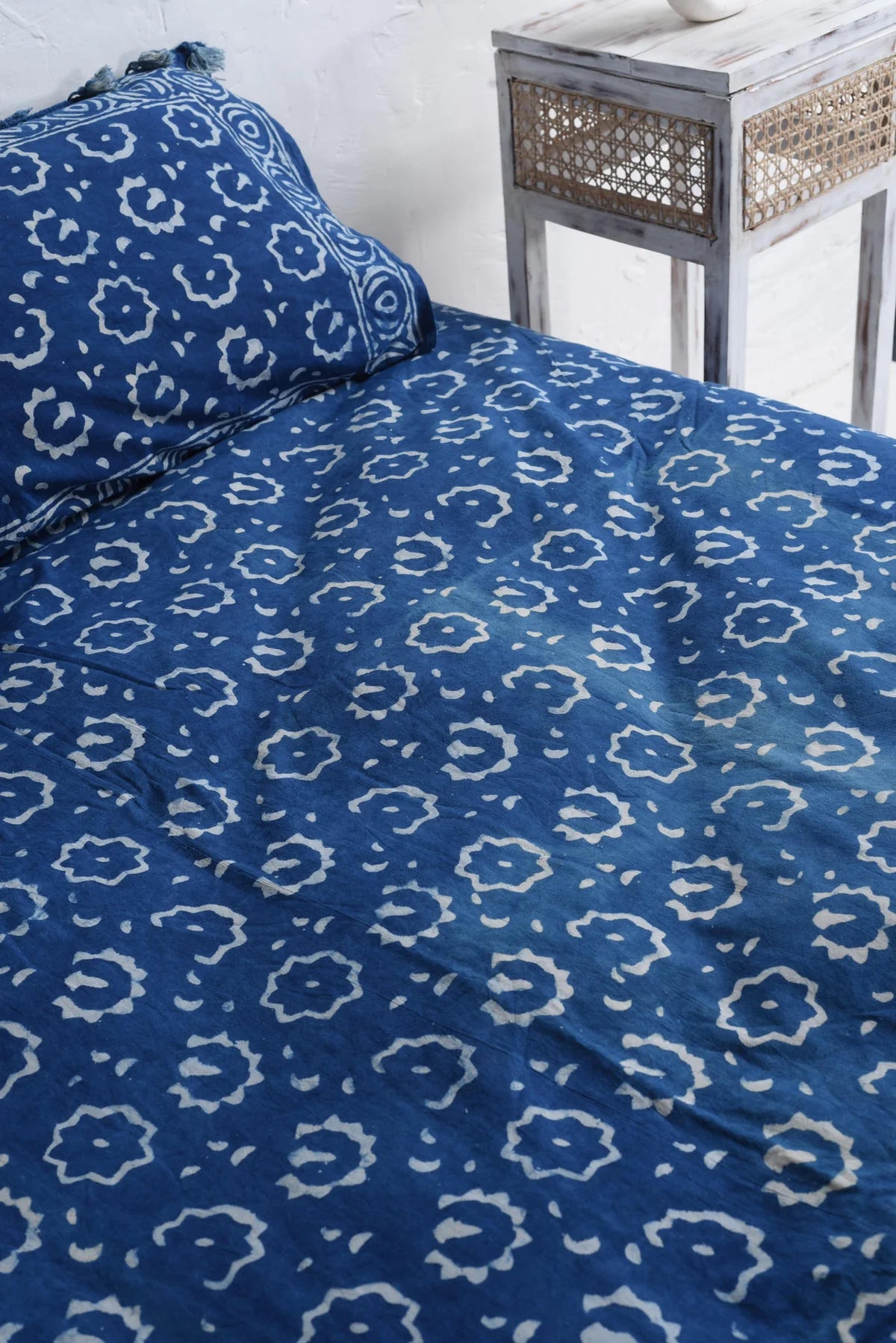 Mud Cloth Blue Block Printed Bedsheet and Pillow Set Secondary image