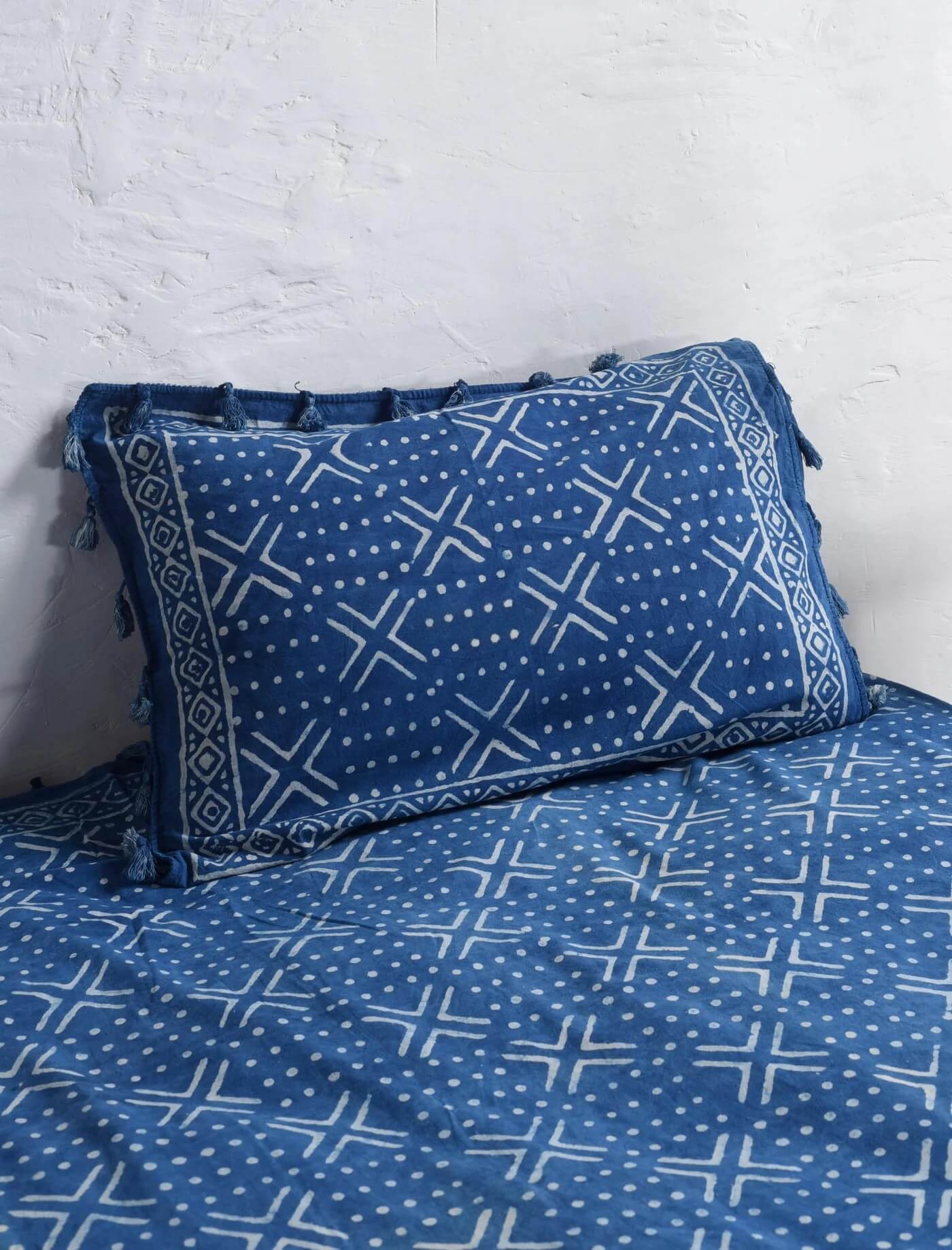 Occasion Boho Block Printed Bedsheet and Pillow Set Secondary image