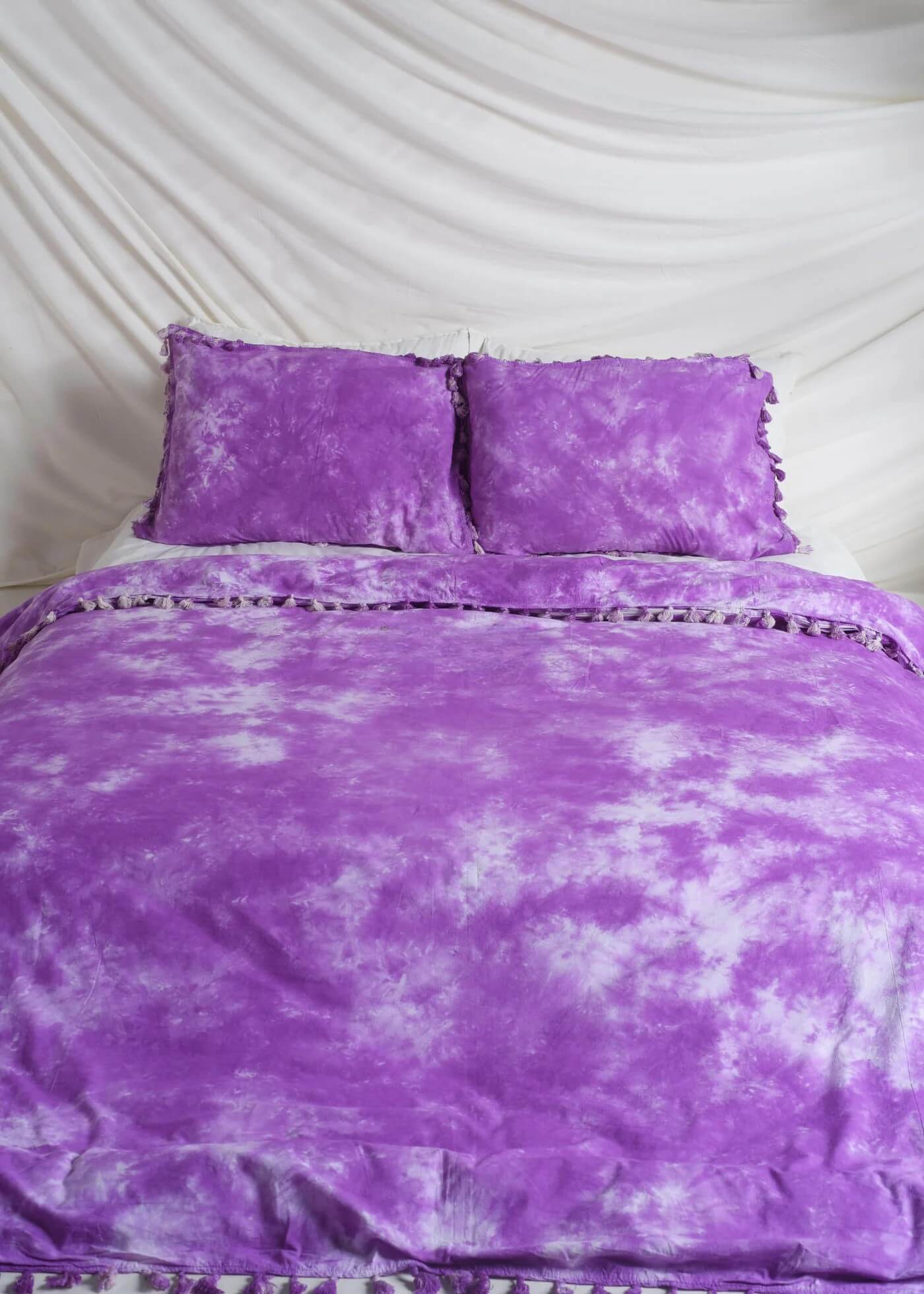 Purple Tie Dye Bedsheets with Pillow Covers Secondary image