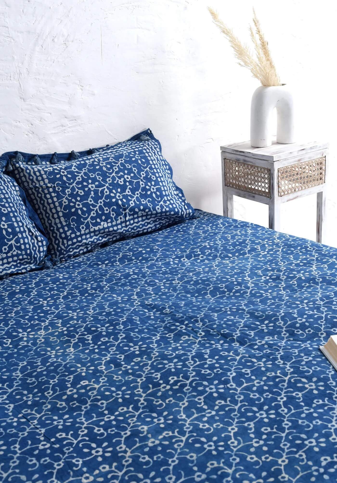Stone Washed Luxury Block Printed Bedsheet and Pillow Set Secondary image