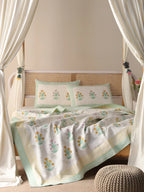 Handmade Floral Printed Quilt Bed Cover, Cotton Quilted Throw blanket Hand Block Print Cotton Cozy Comforter Bed decor