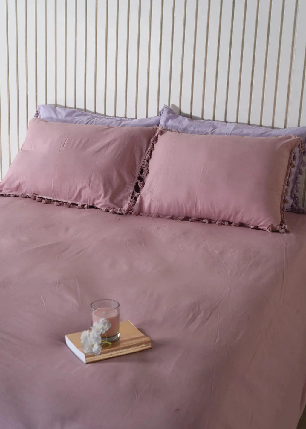 Coral Linen Bedsheet with Pillow Covers