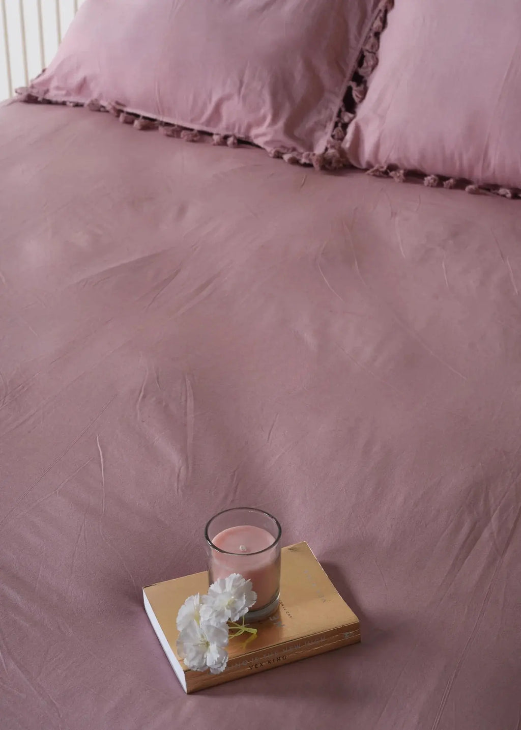 Coral Linen Bedsheet with Pillow Covers