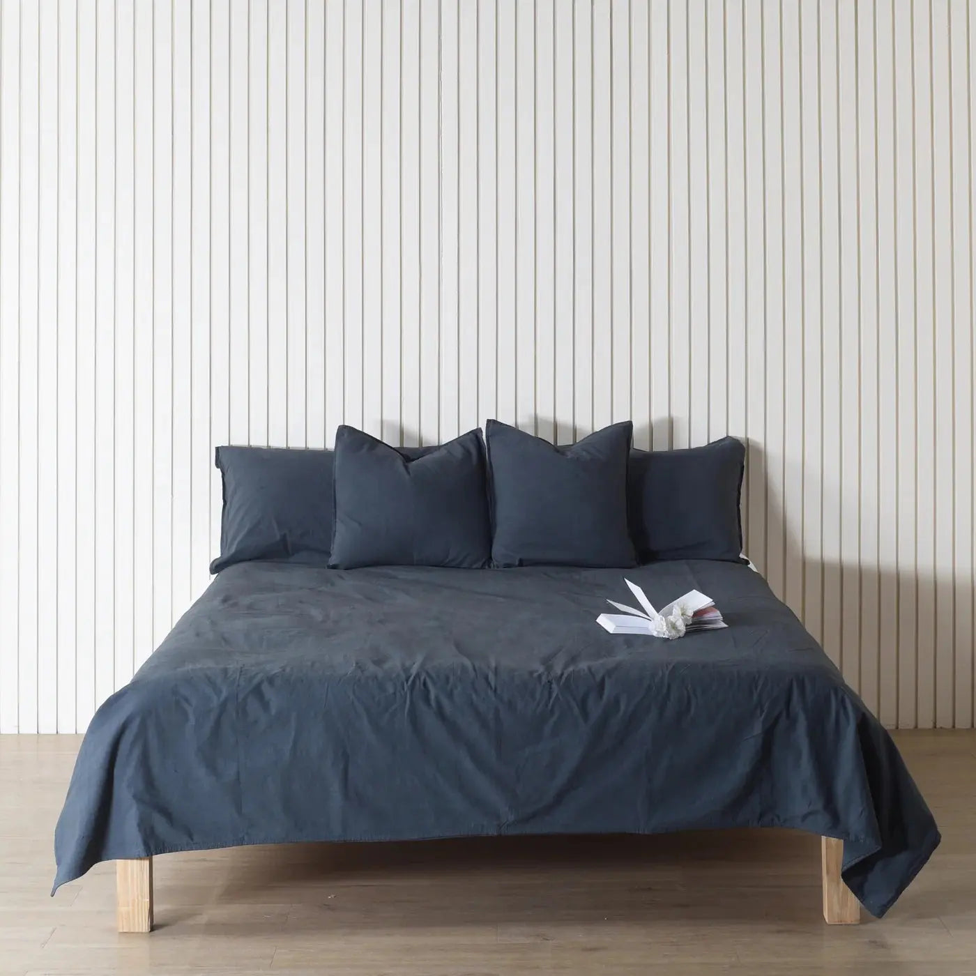 Deep Blue Linen Bedsheet with Pillow Covers Main image